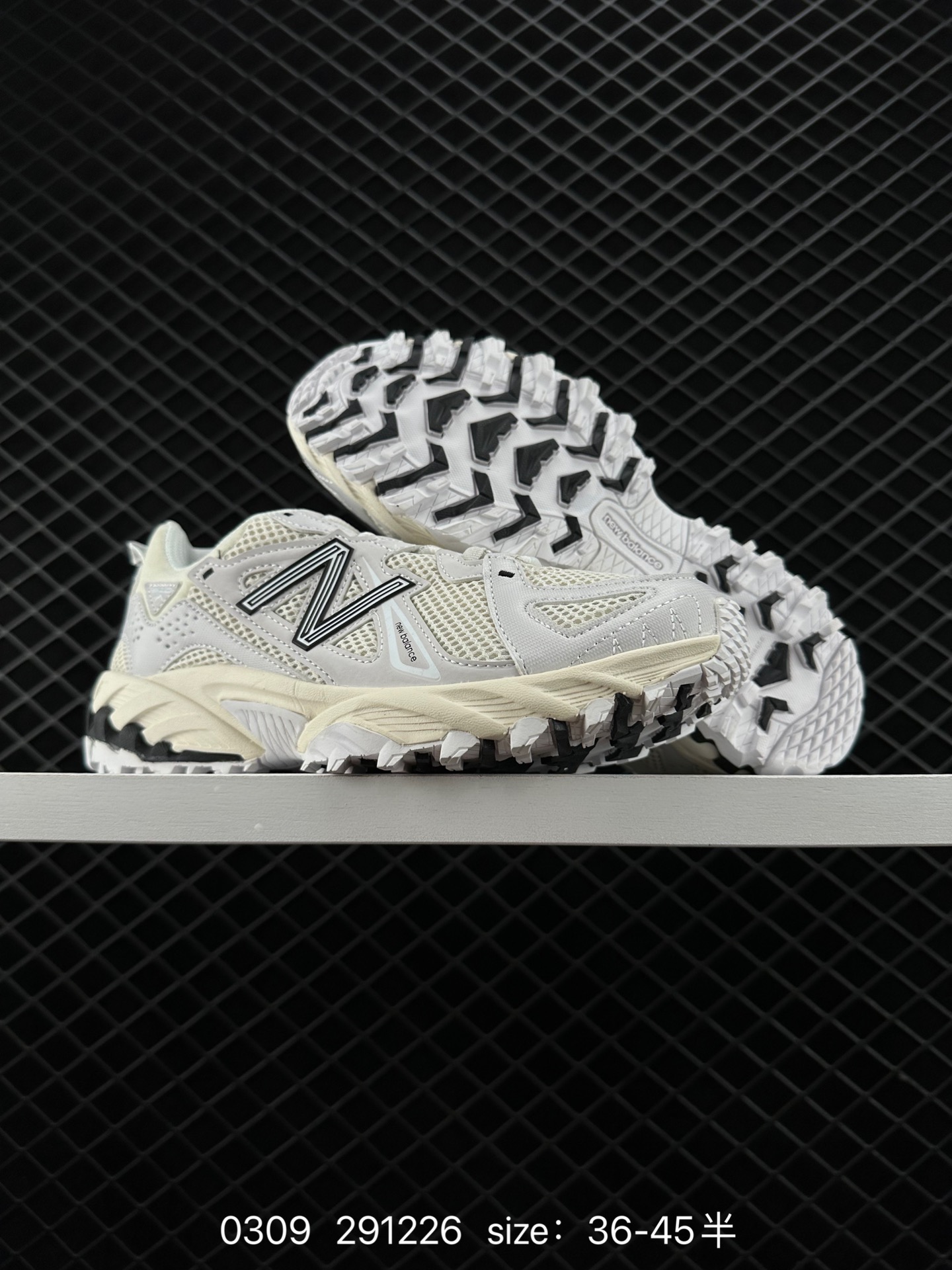 New Balance ML610